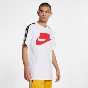 Nike NSW Mens XXL T-shirt